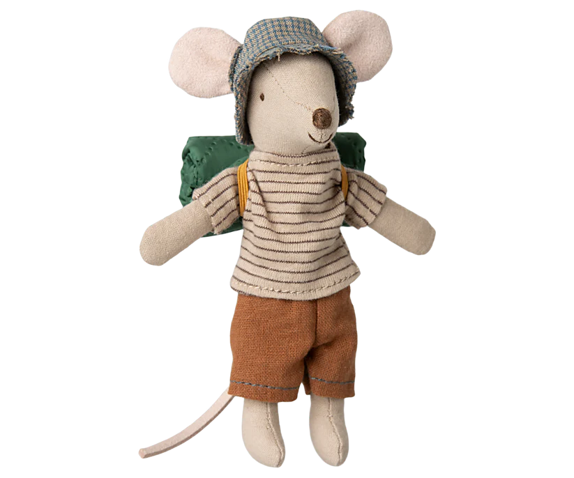 Maileg – Grote broer wandelmuis – Hiking mouse.