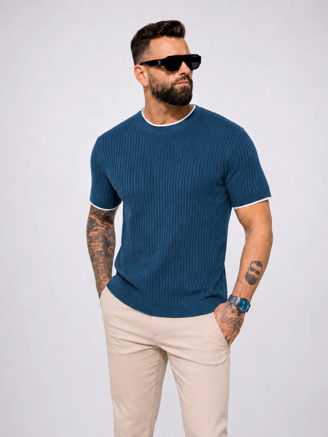 Frankies Essential Tee Navy