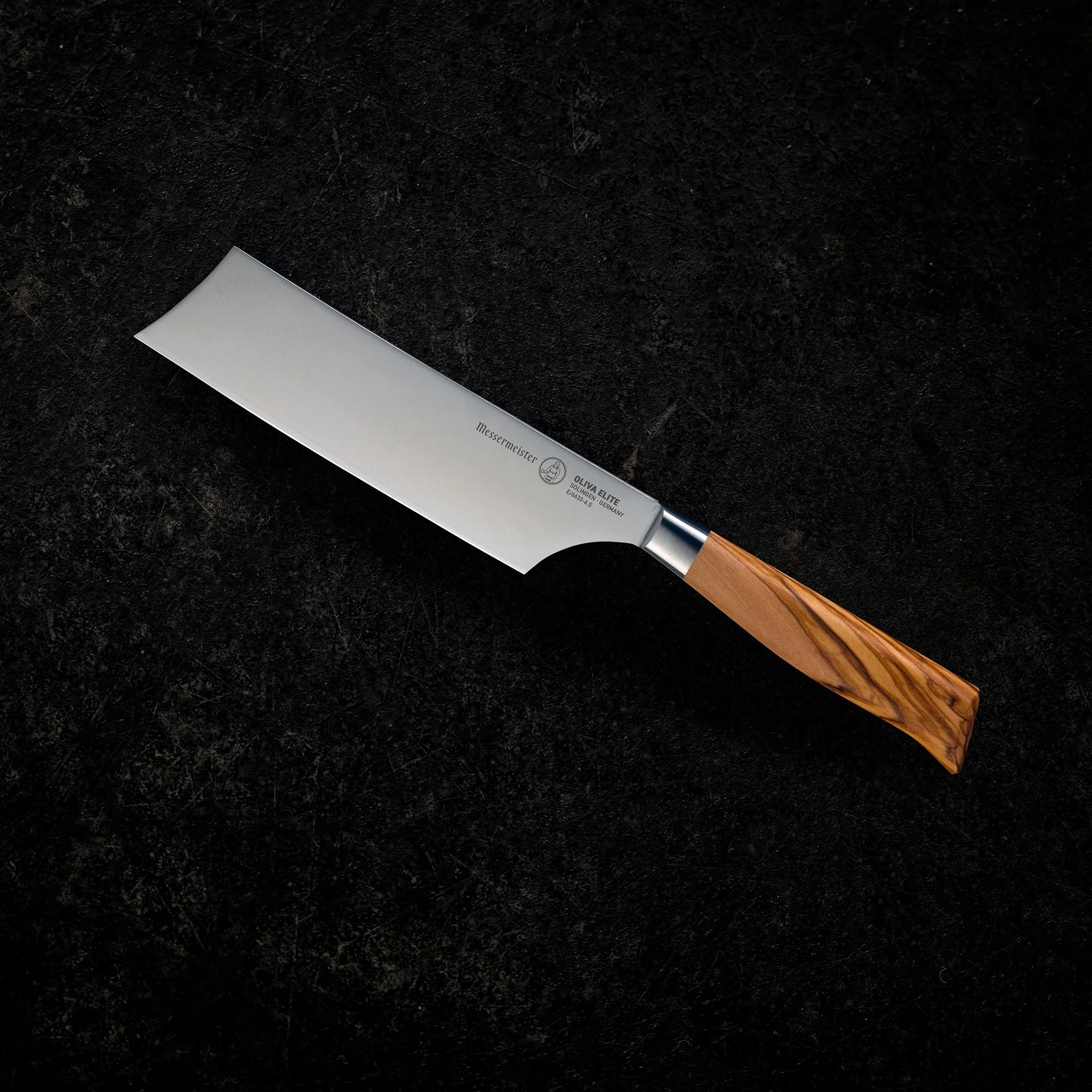 MESSERMEISTER serie OLIVA ELITE 16,5cm NAKIRI mes met olijfhouten heft
