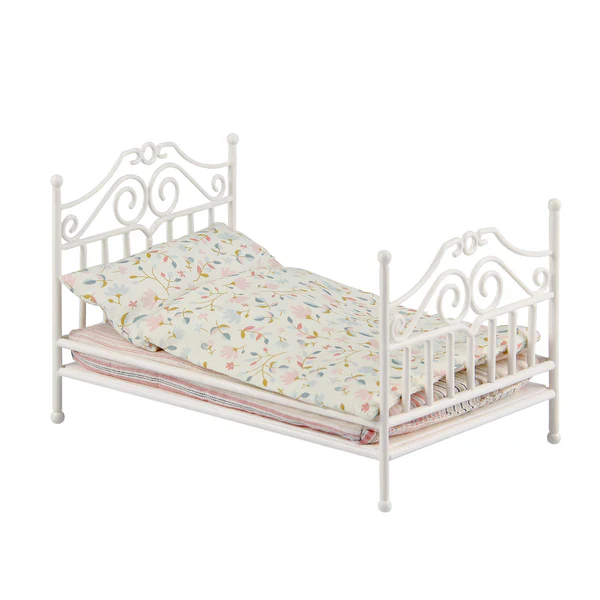 Aizulhomey – Bed – Offwhite.