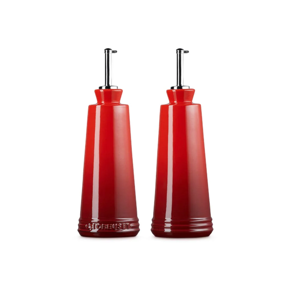 Le Creuset – Oil and Vinegar Set Cherry Red 20x9cm 0.3l – 2 pieces
