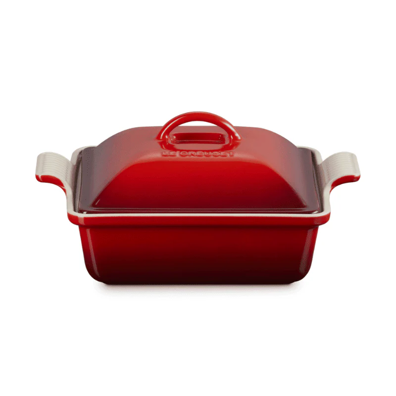 Le Creuset – Oven Dish with Lid – Cherry Red – 23 cm