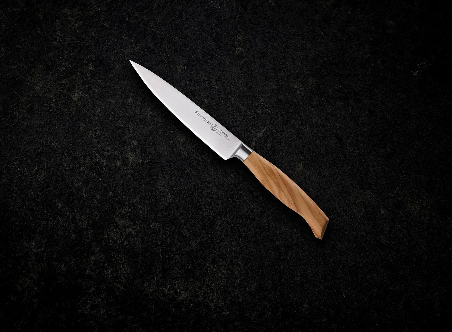 MESSERMEISTER serie OLIVA LUXE 16cm universeel mes met olijfhouten heft