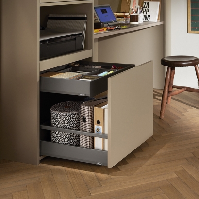 Blum MERIVOBOX Lade Reling ME1 H209mm | Bestel Online